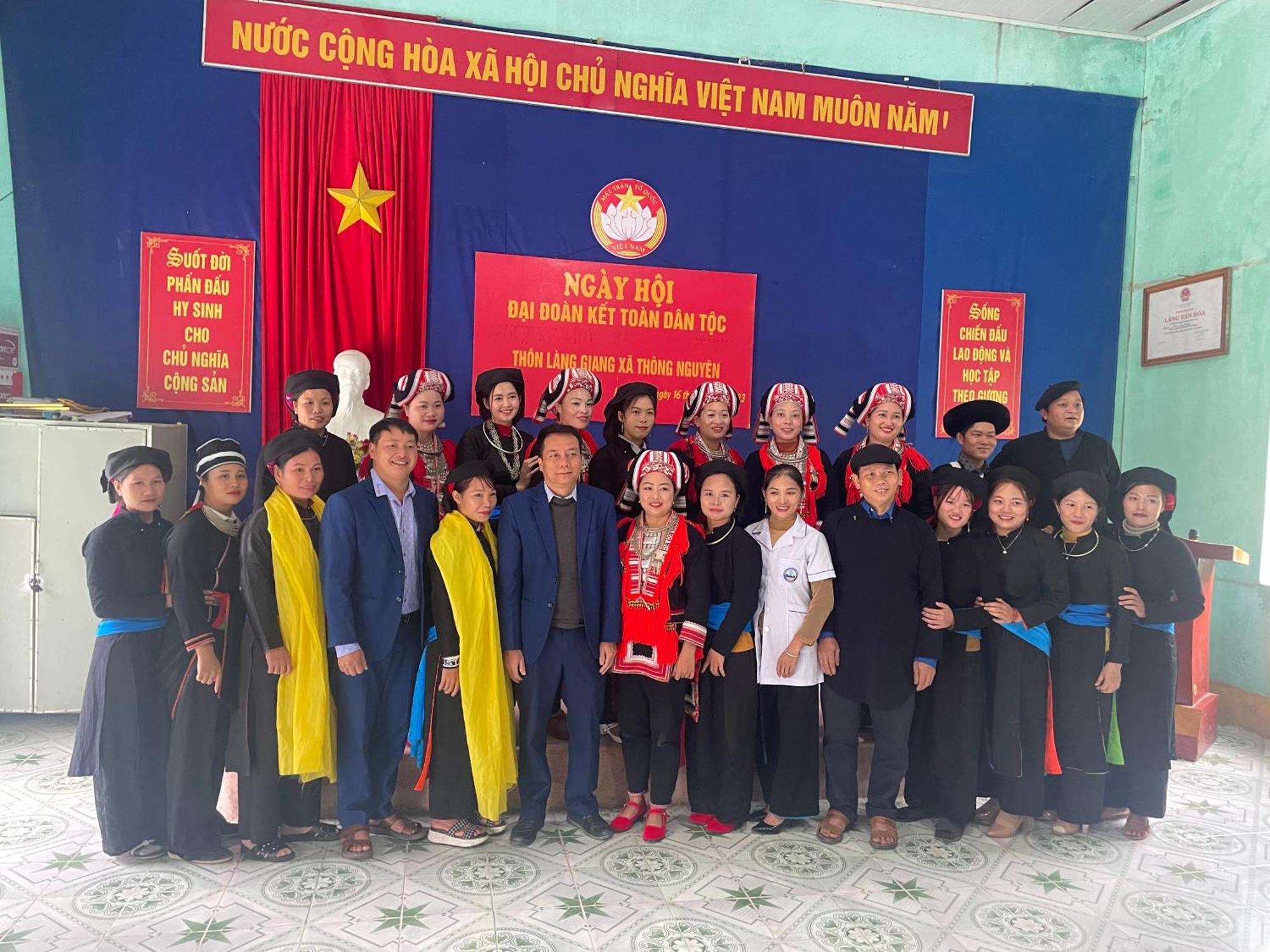 Dao Homestay Hoang Su Phi Buitenkant foto